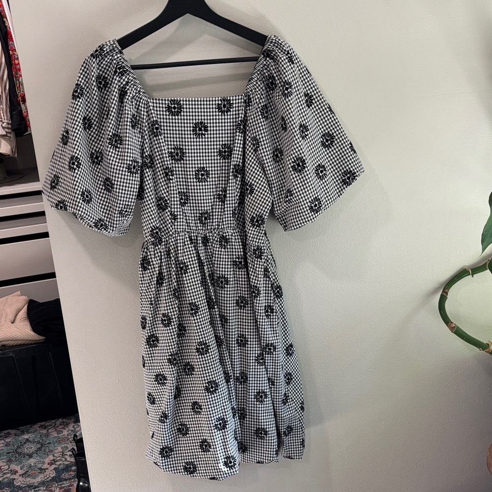 Mikarose Black and White Floral Midi Dress
